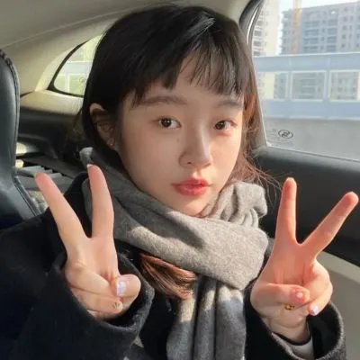 左边最后那栋房子