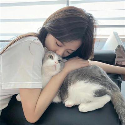 利马来的莉娜